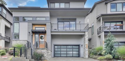 3809 163rd Avenue SE, Bellevue