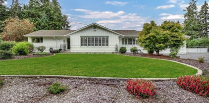 8402 57th Avenue E, Puyallup