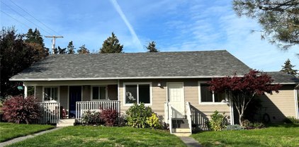 2820 J Avenue, Anacortes