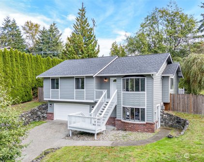 935 Holly Drive, Fircrest