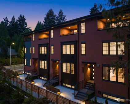 11251 NE 13th Lane, Bellevue